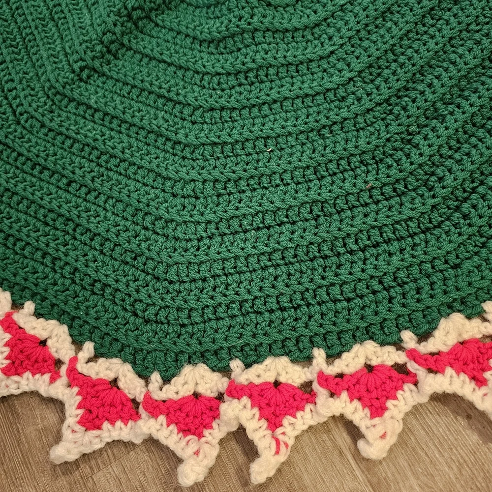 N/A crocheted vintage